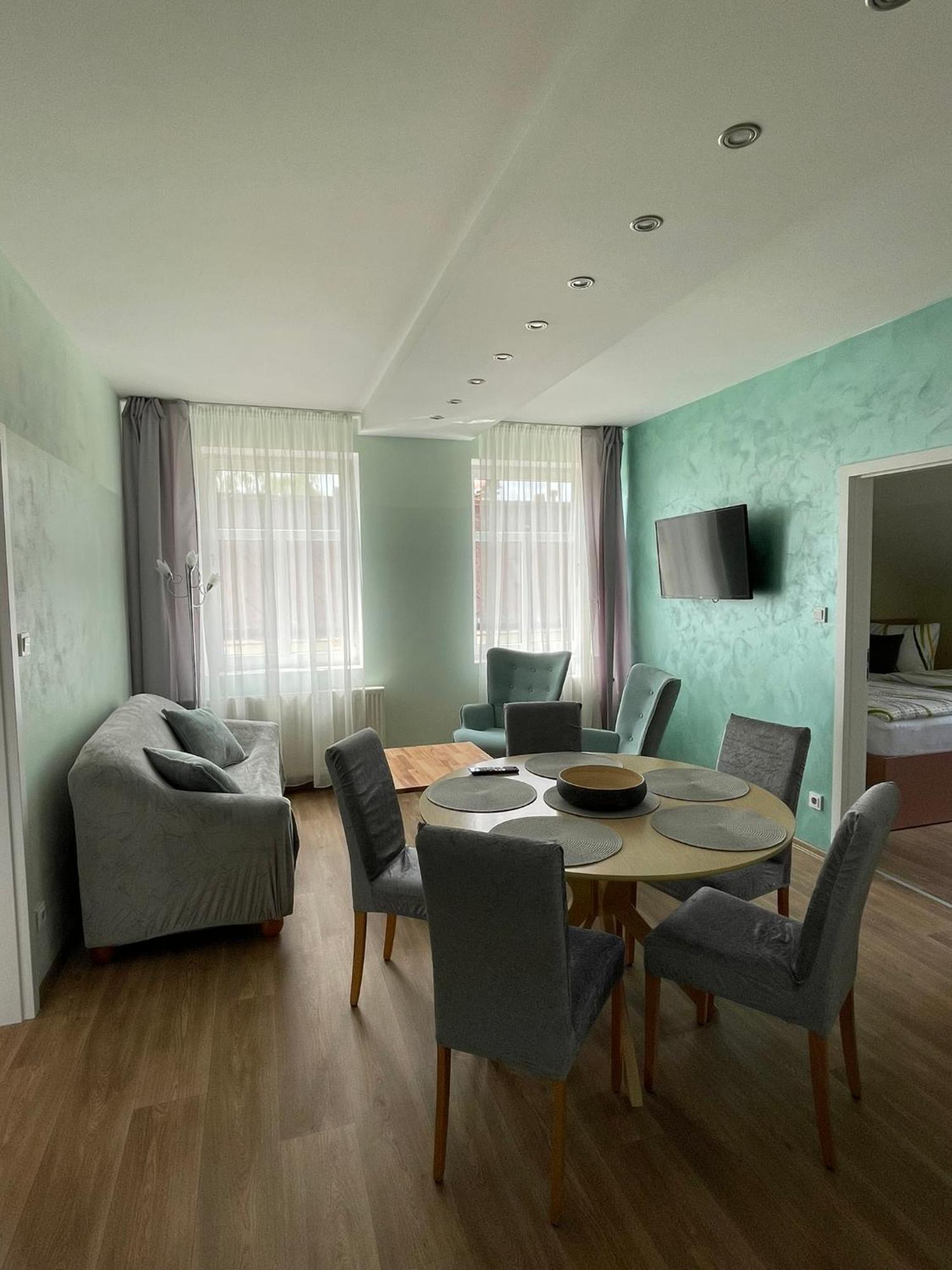 Apartmany Jasmin Reichenberg Exterior foto